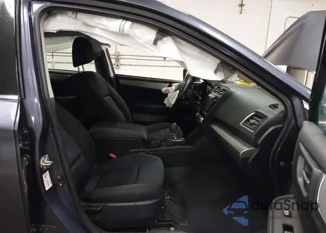 2017 Subaru Legacy 2.5I Premium из США, поврежденный, VIN 4S3BNAC6XH3056120